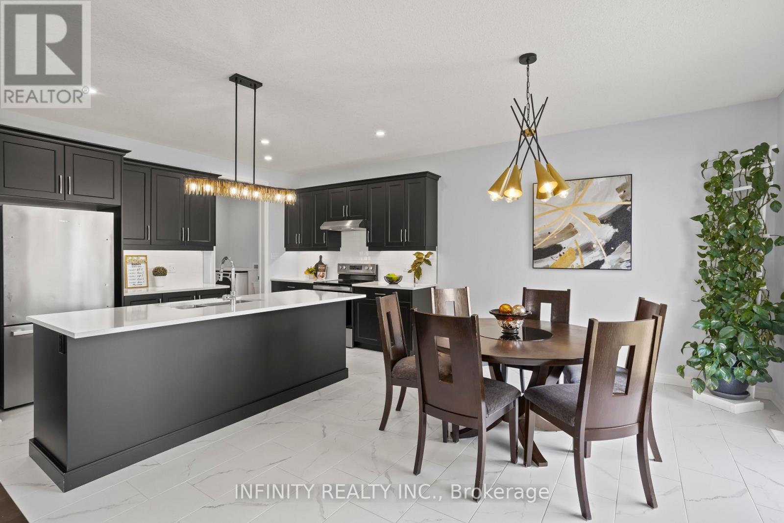 Photo 12 of 25 Welch Court, St Thomas ON