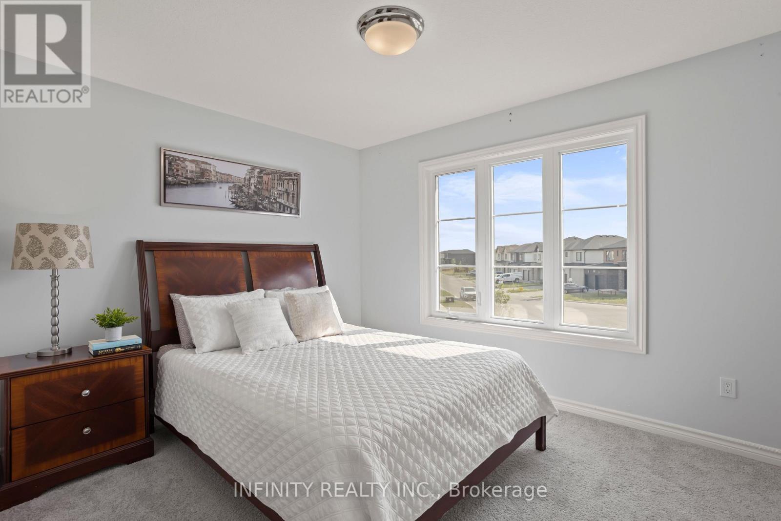 Photo 35 of 25 Welch Court, St Thomas ON