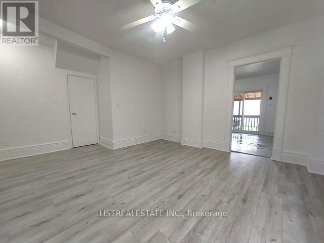 Photo 6 of Main Fl 2143 Gerrard Street E, Toronto ON