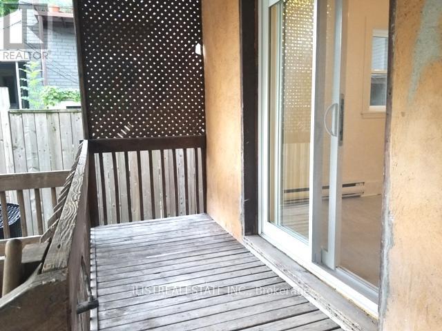 Photo 5 of Main Fl 2143 Gerrard Street E, Toronto ON