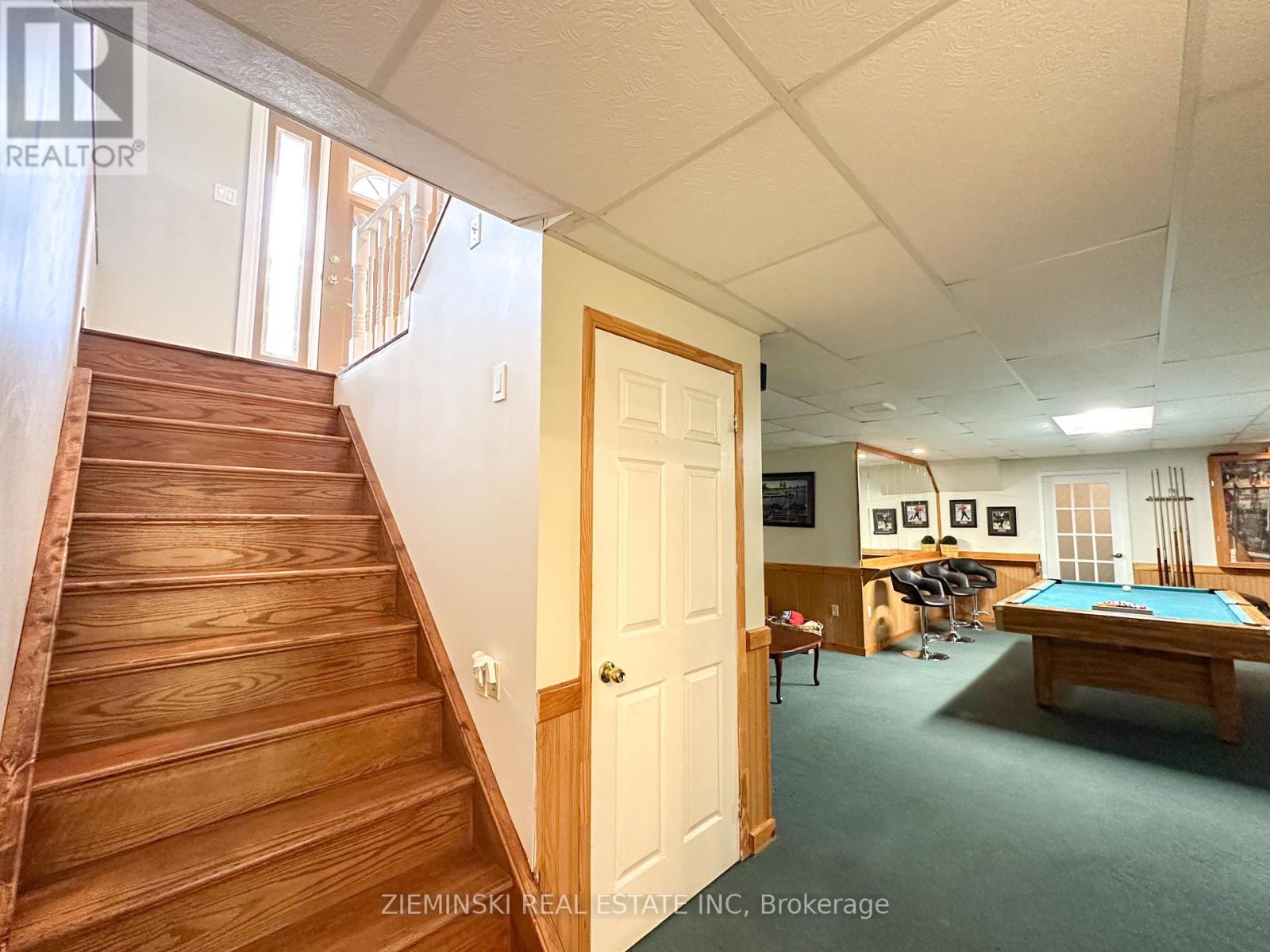 Photo 12 of 641 Majestic Street, Iroquois Falls ON