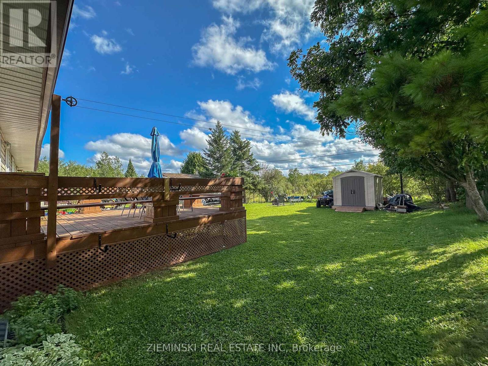 Photo 39 of 641 Majestic Street, Iroquois Falls ON