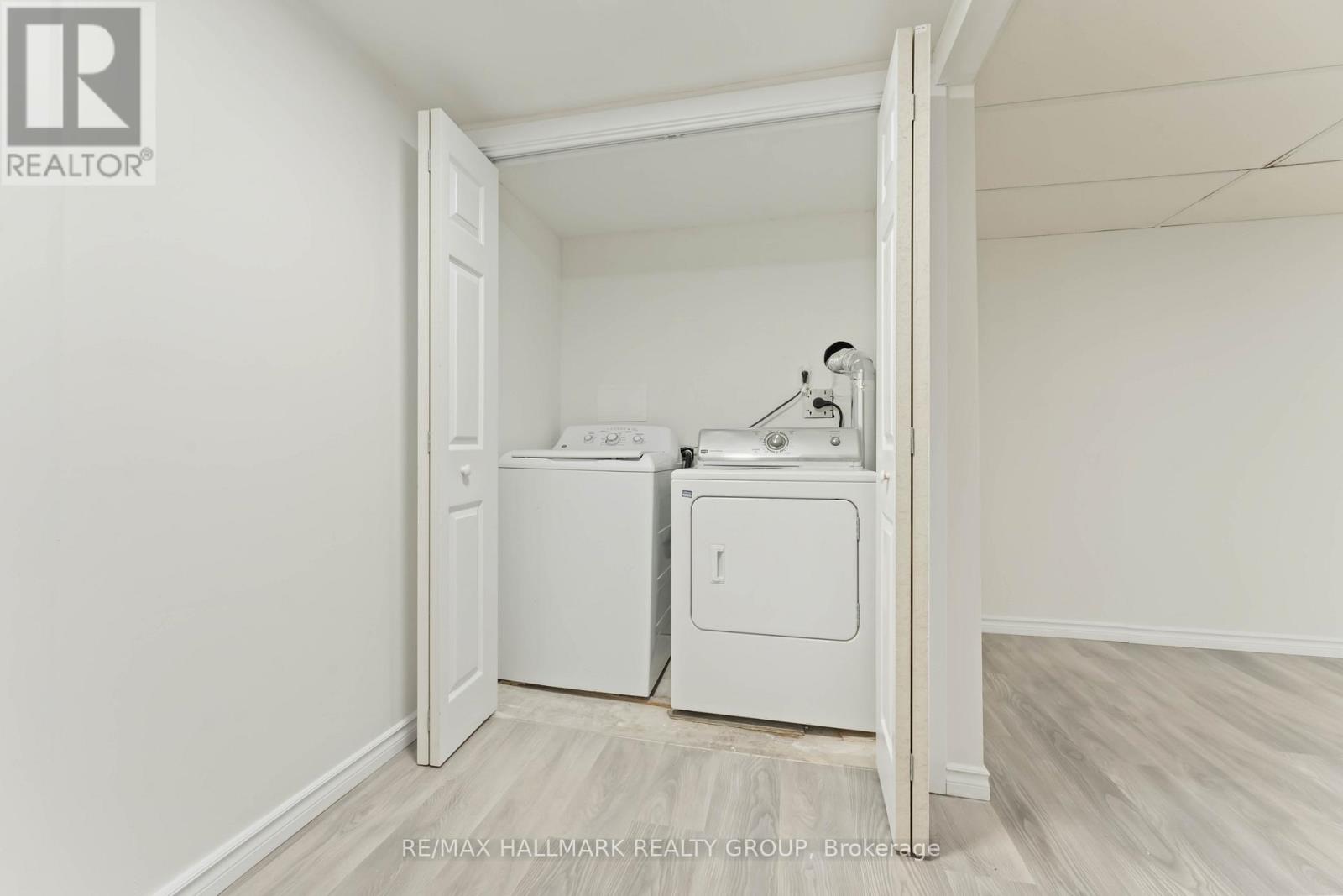 Photo 24 of 317 1441 Palmerston Drive, Ottawa ON