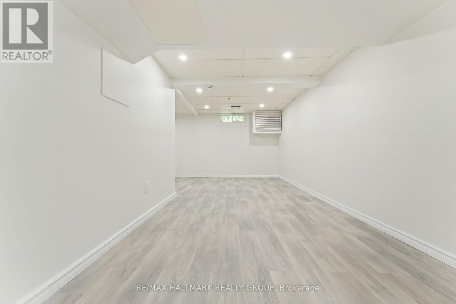 Photo 25 of 317 1441 Palmerston Drive, Ottawa ON