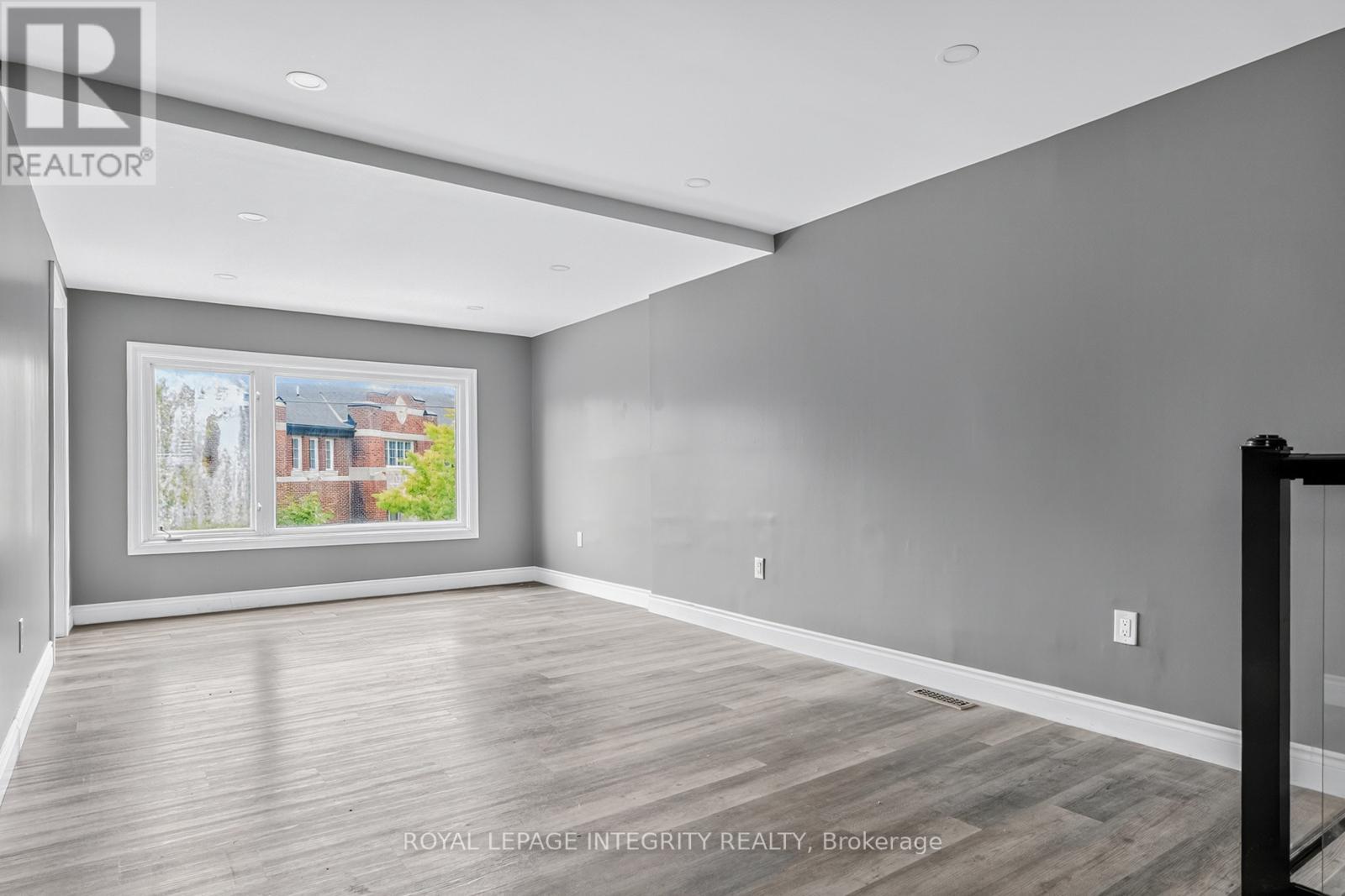 Photo 27 of 2 125 Preston Street, Ottawa ON