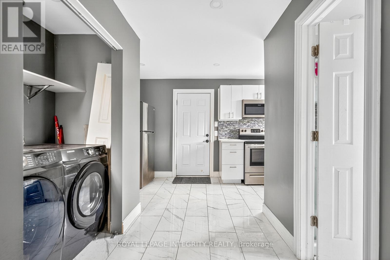Photo 12 of 2 125 Preston Street, Ottawa ON