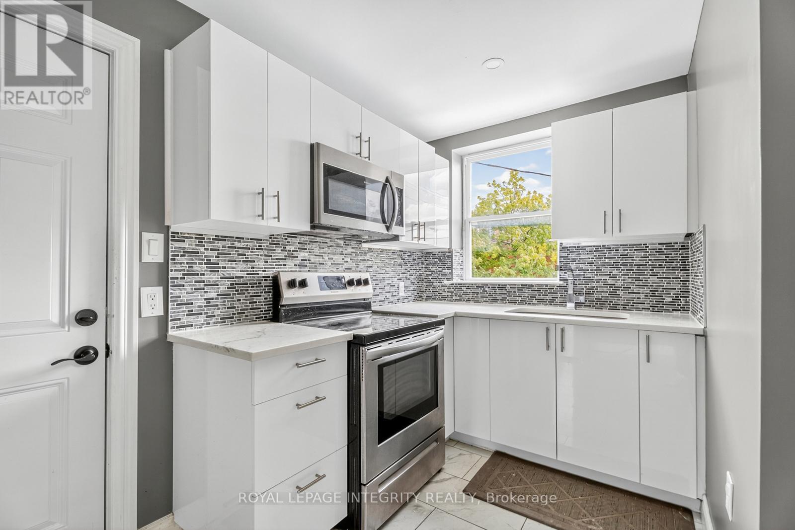 Photo 23 of 2 125 Preston Street, Ottawa ON