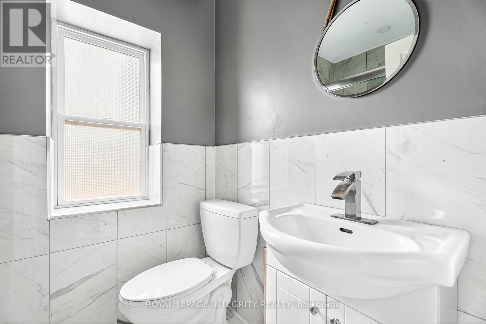 Photo 20 of 2 125 Preston Street, Ottawa ON