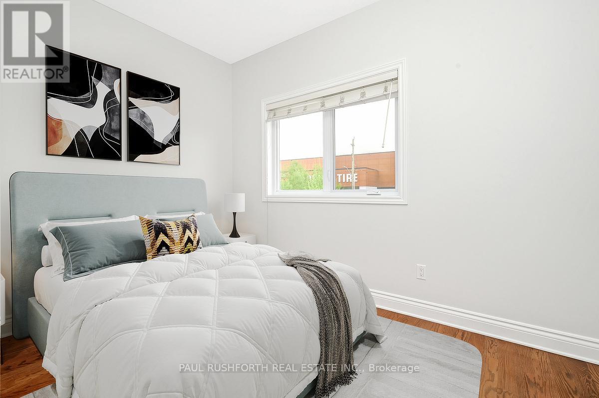 Photo 28 of 326 Woodroffe Avenue, Ottawa ON