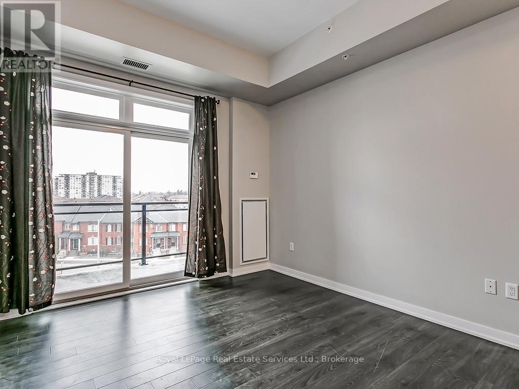 Photo 10 of 405 5010 Corporate Drive, Burlington ON