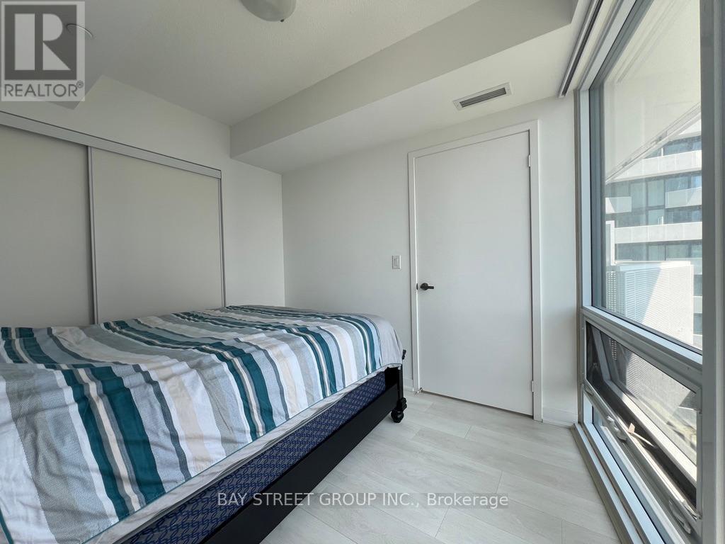 Photo 11 of 3109 100 Harbour Street, Toronto ON