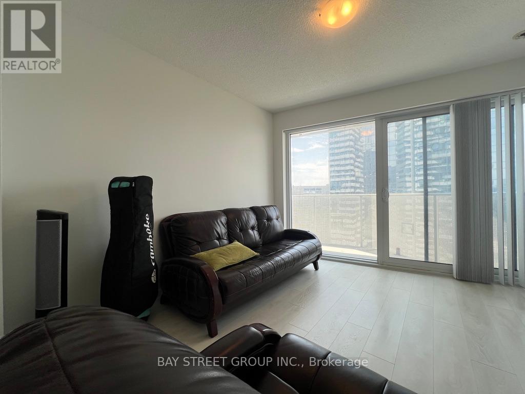 Photo 19 of 3109 100 Harbour Street, Toronto ON