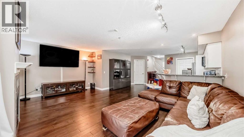 Single Family House Multi-level for Sale in    Avenue SW Beltline Calgary 