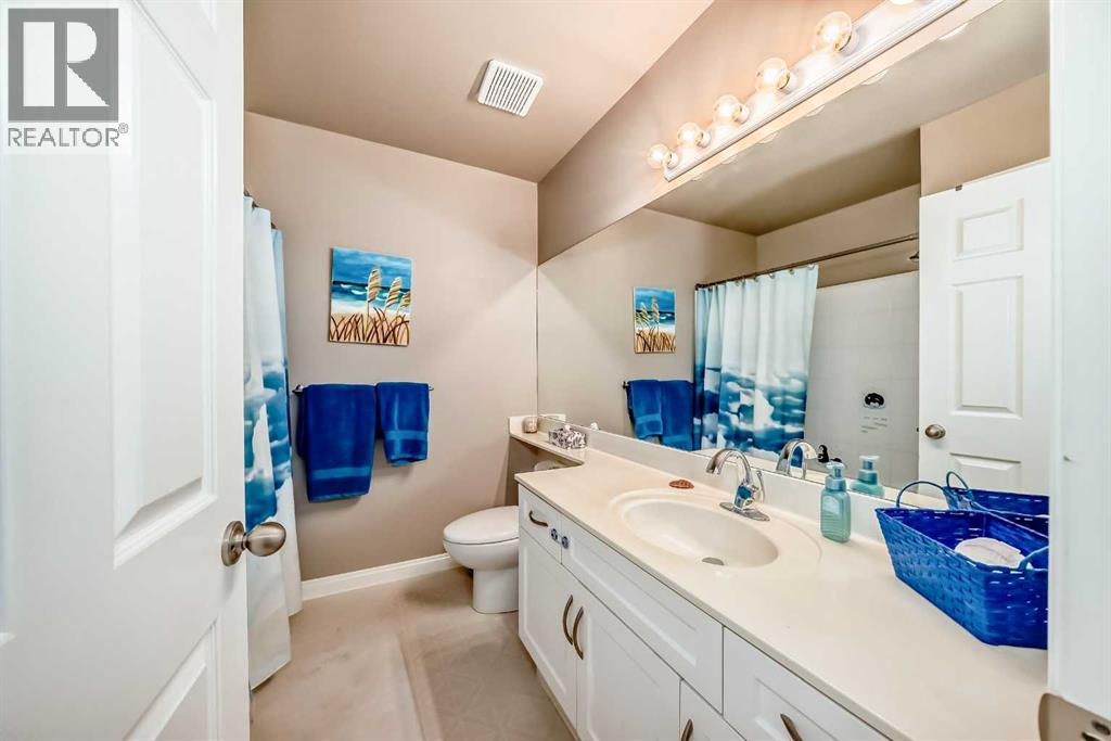 Single Family House Multi-level for Sale in    Avenue SW Beltline Calgary 