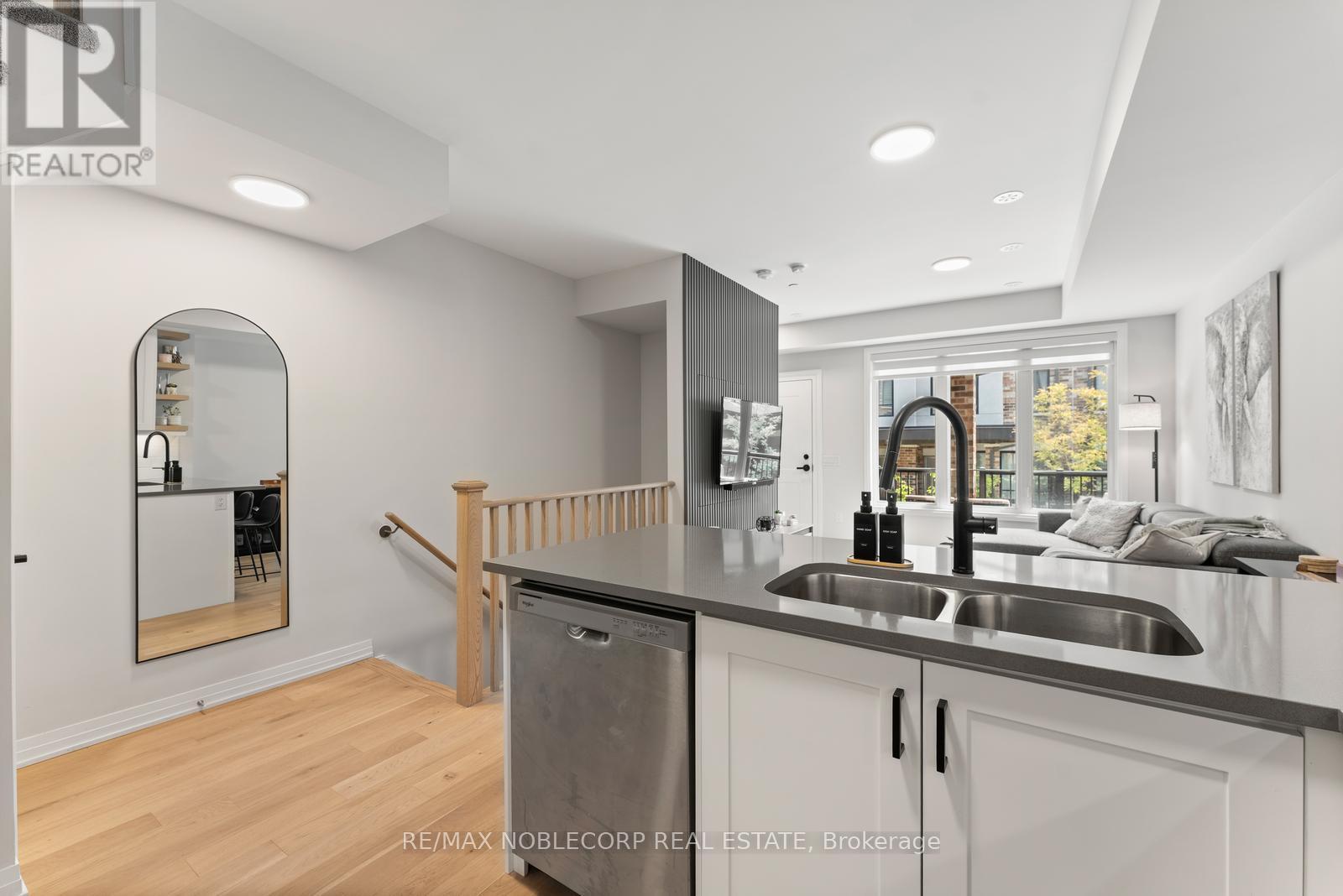 Photo 22 of 5 40 Baynes Way, Bradford West Gwillimbury ON