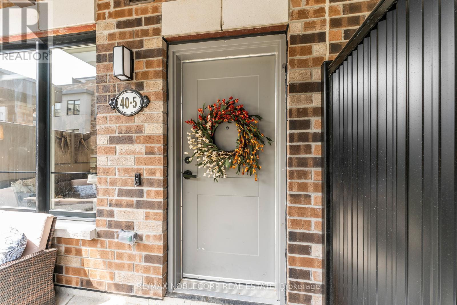 Photo 12 of 5 40 Baynes Way, Bradford West Gwillimbury ON