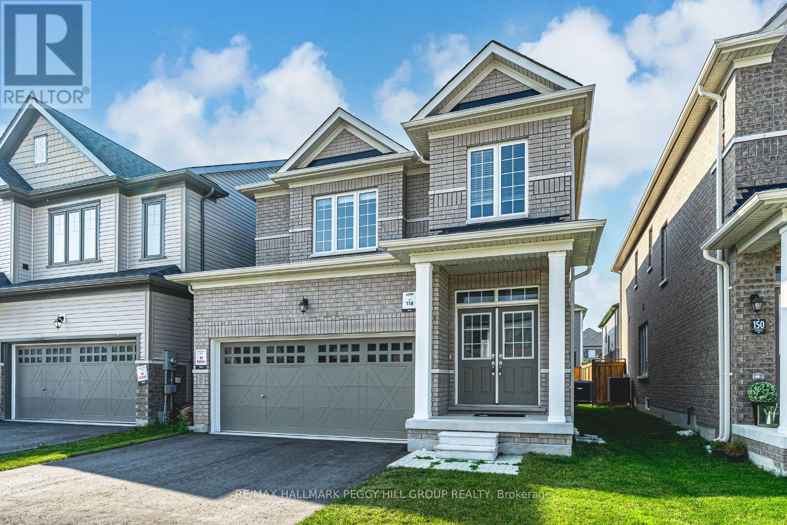 Photo 4 of 152 Nottingham Road, Barrie ON