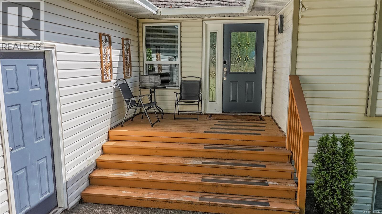 Photo 10 of 2336 Ravenhill Rd, Shawnigan Lake BC