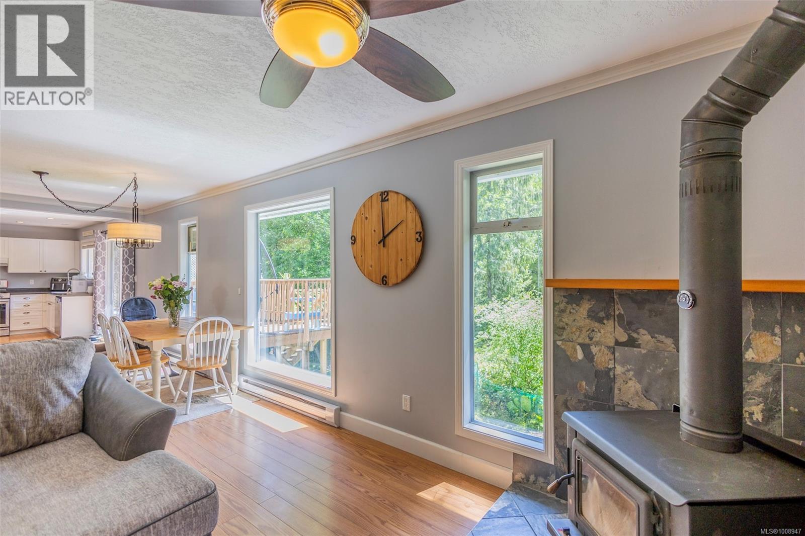 Photo 12 of 2336 Ravenhill Rd, Shawnigan Lake BC