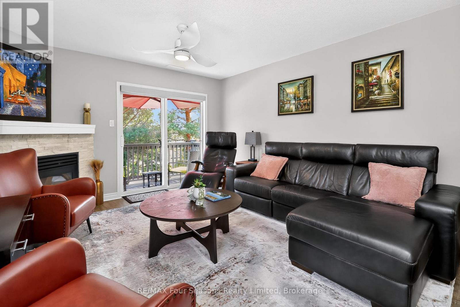 Photo 20 of 312 312 Mariners Way, Collingwood ON