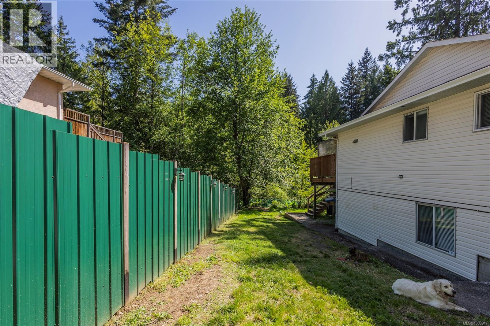 Photo 7 of 2336 Ravenhill Rd, Shawnigan Lake BC