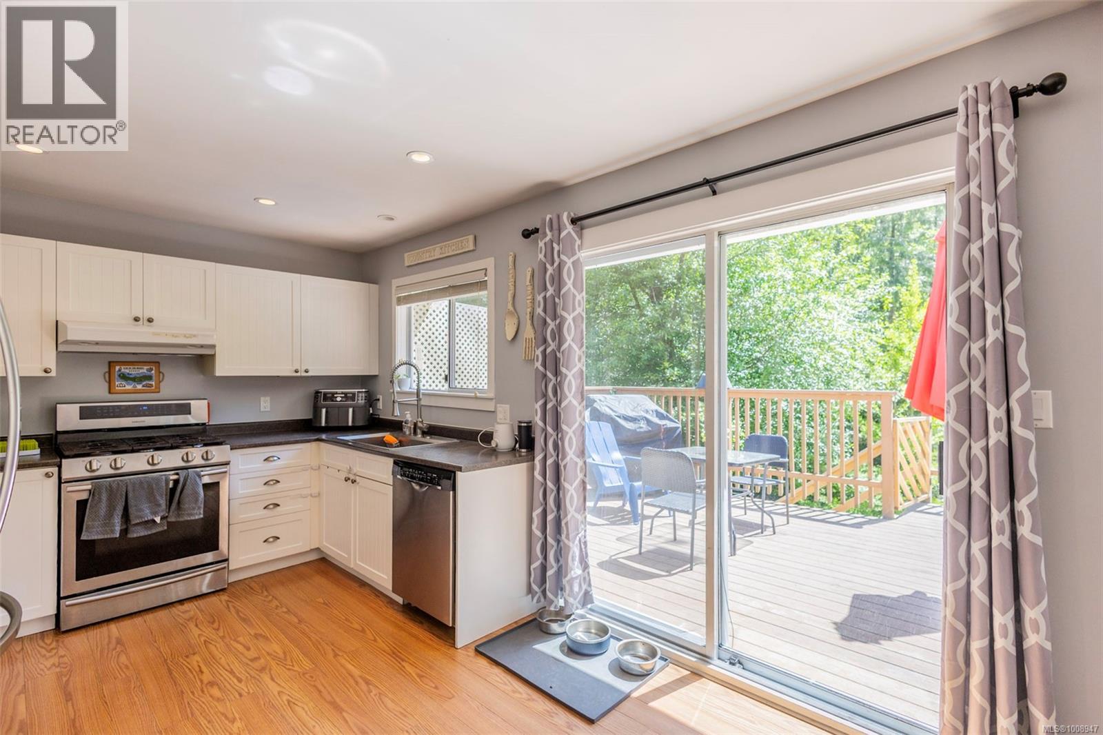 Photo 22 of 2336 Ravenhill Rd, Shawnigan Lake BC