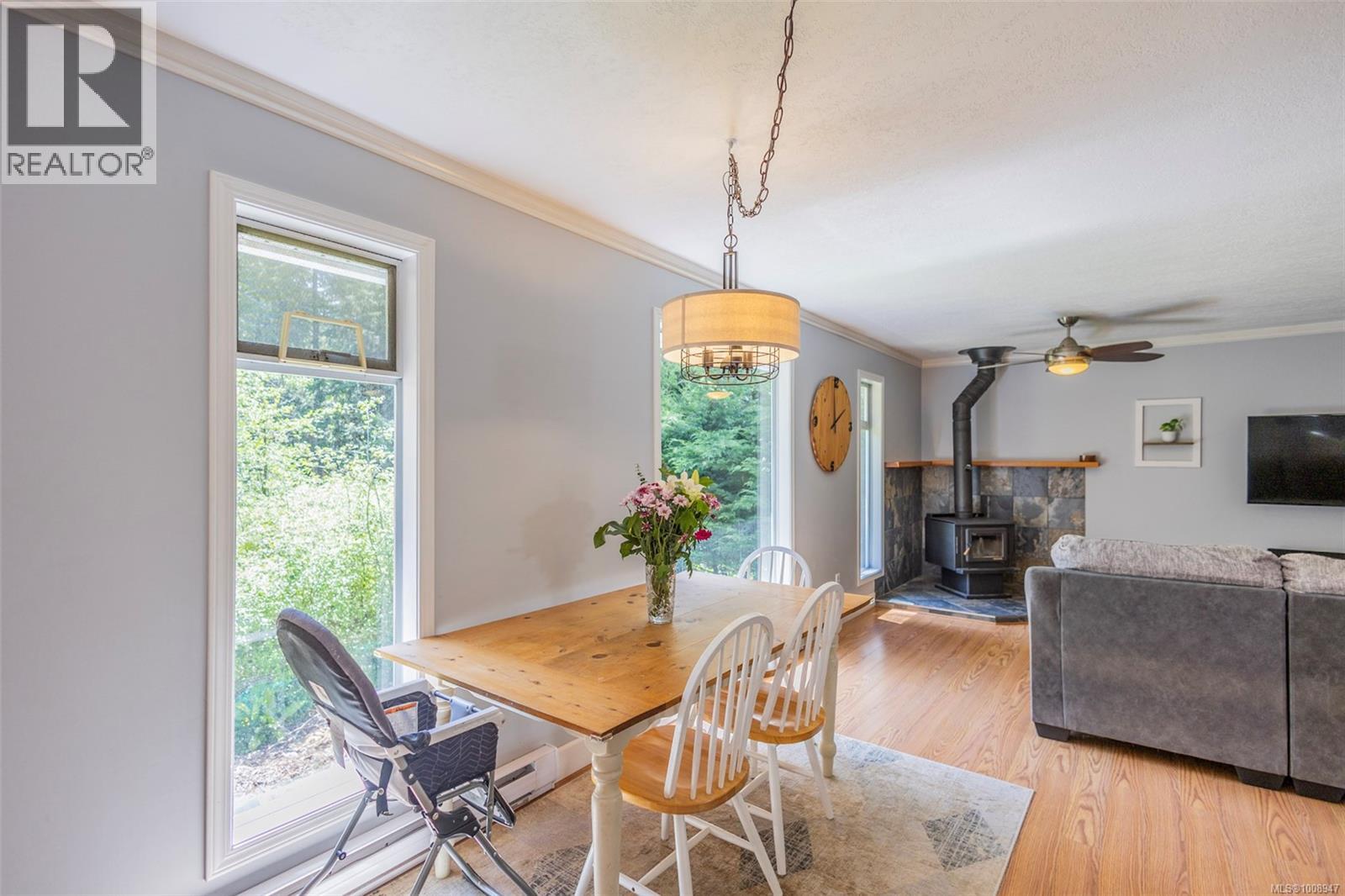 Photo 13 of 2336 Ravenhill Rd, Shawnigan Lake BC
