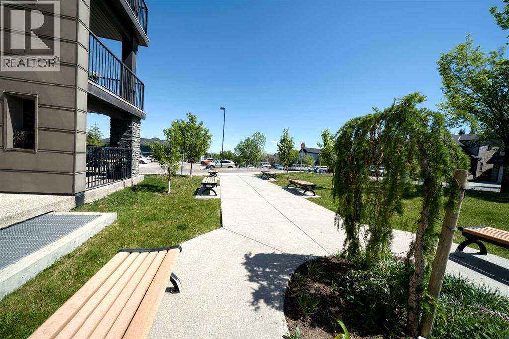 115, 195 Kincora Glen Road NW, Calgary, Alberta