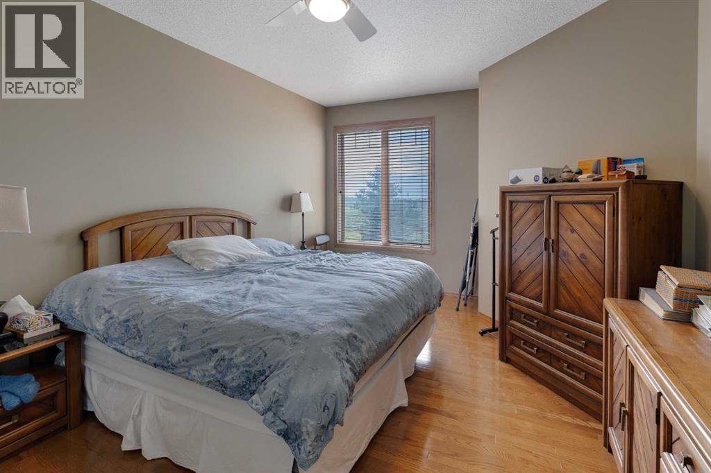 Single Family House Bungalow for Sale in  Kincora Terrace NW Kincora Calgary 