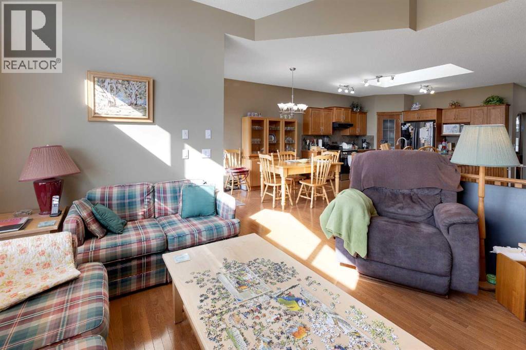 Single Family House Bungalow for Sale in  Kincora Terrace NW Kincora Calgary 