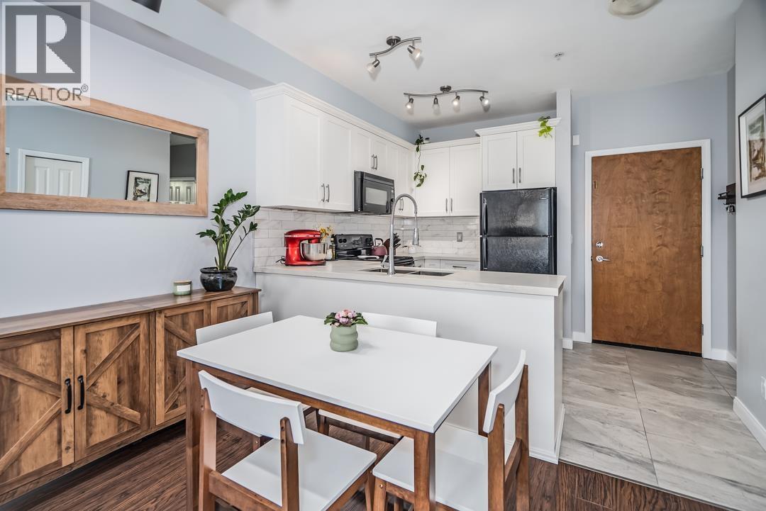 Photo 27 of 306 2346 Mcallister Avenue, Port Coquitlam BC