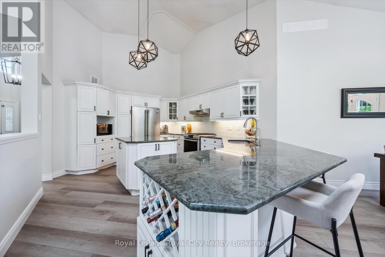 Photo 12 of 16 Elderberry Court, Guelph ON