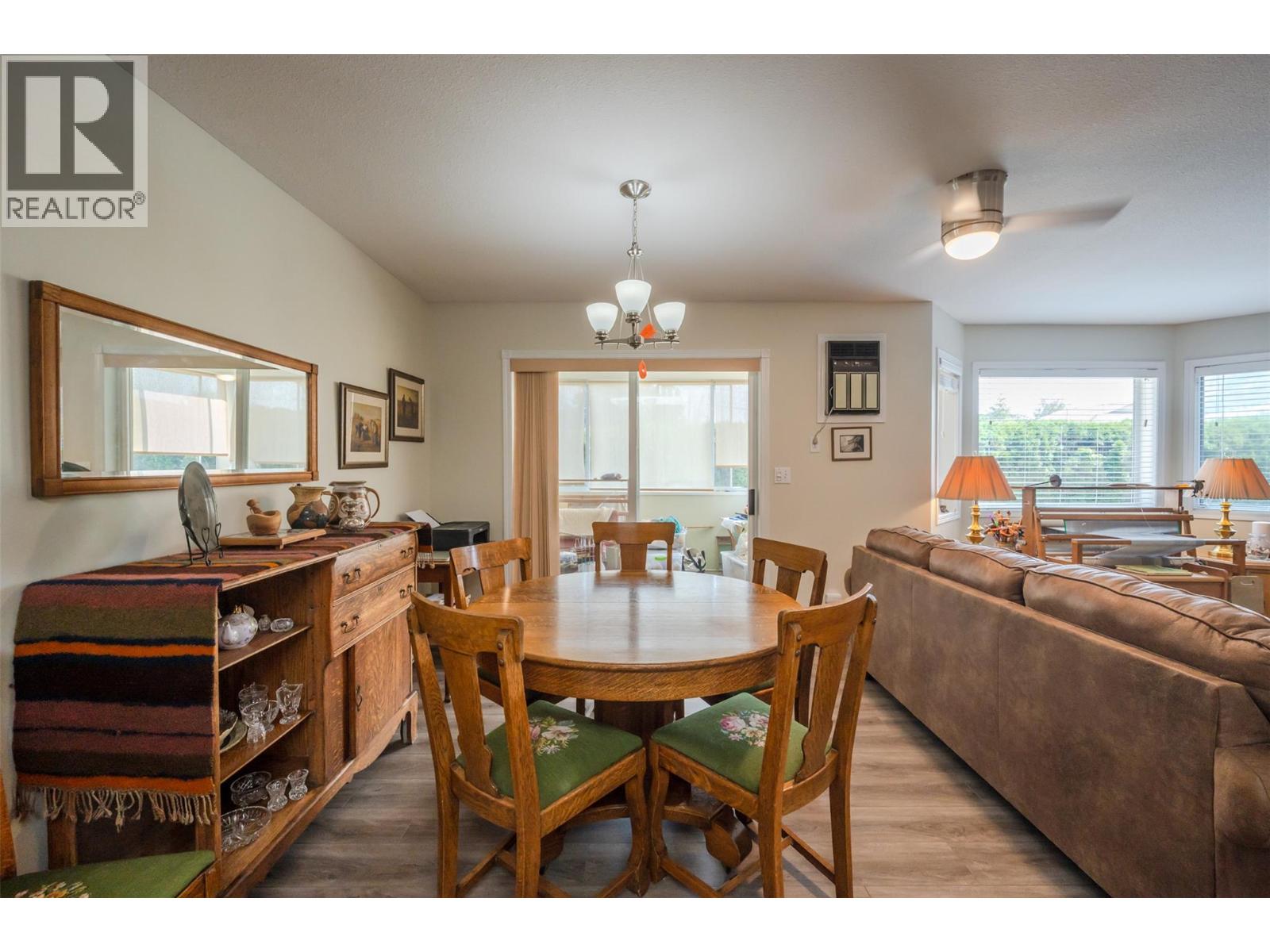 21 14008 VICTORIA Road, Summerland