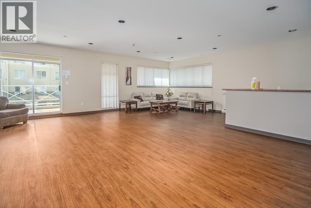 Photo 24 of 308 2551 Parkview Lane, Port Coquitlam BC