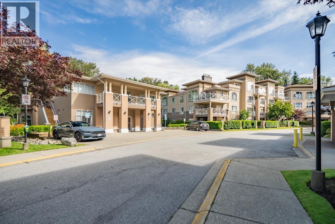 Photo 1 of 308 2551 Parkview Lane, Port Coquitlam BC