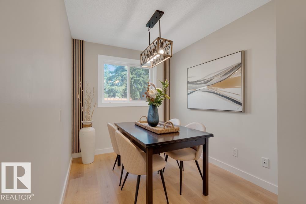 Photo 4 of 14233 23 St Nw, Edmonton AB