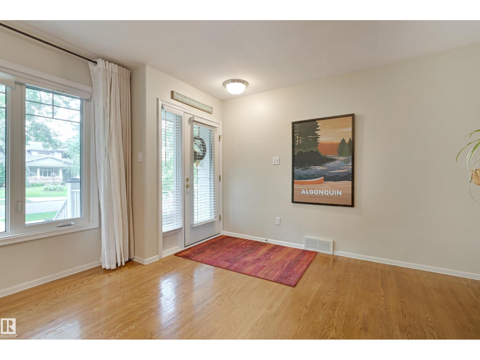 Photo 2 of 10615 134 St Nw, Edmonton AB