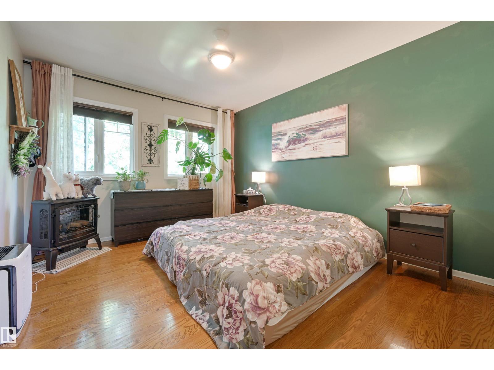 Photo 26 of 10615 134 St Nw, Edmonton AB
