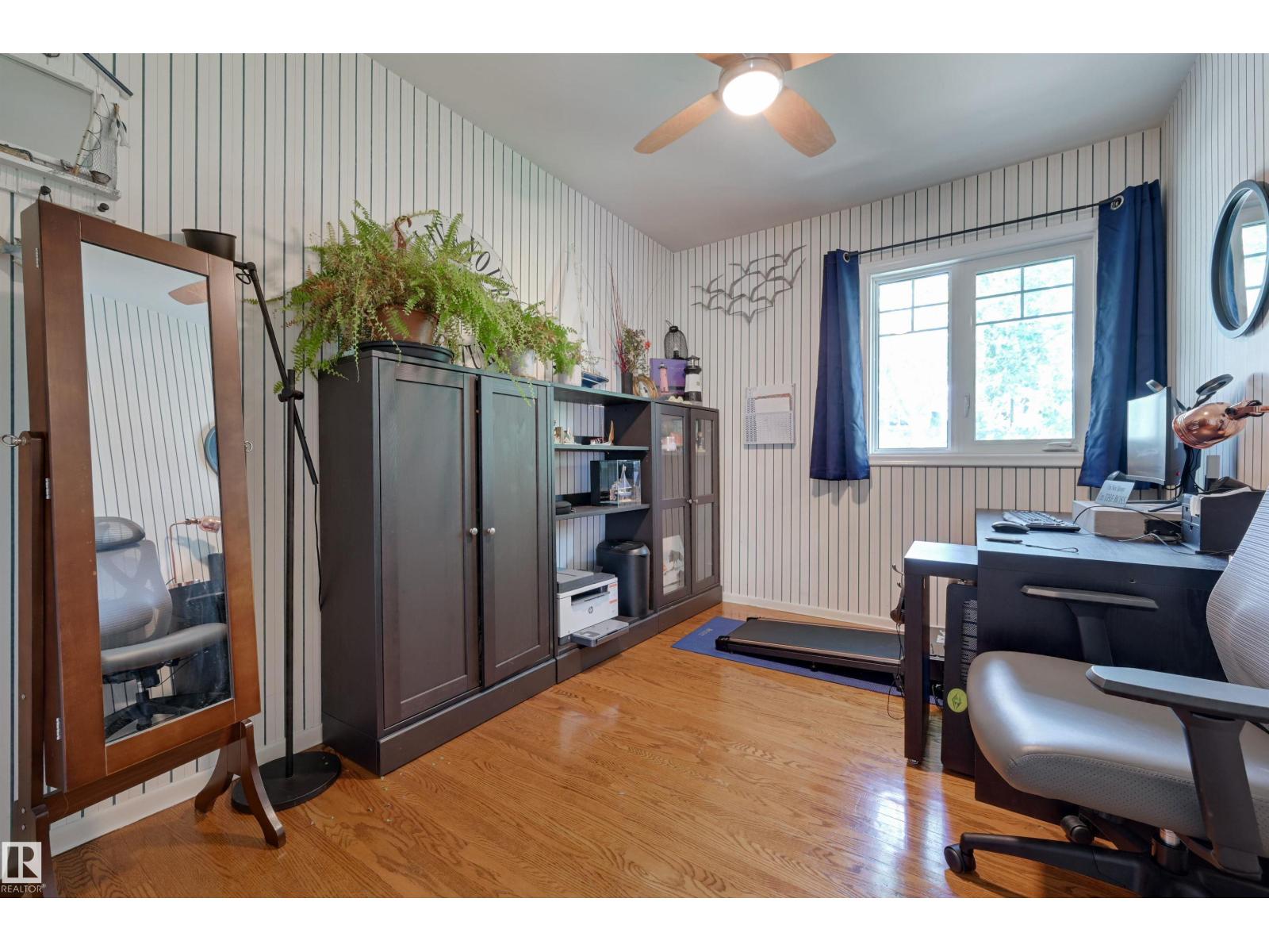Photo 32 of 10615 134 St Nw, Edmonton AB