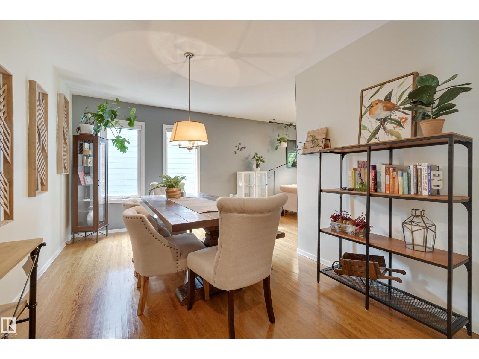 Photo 8 of 10615 134 St Nw, Edmonton AB