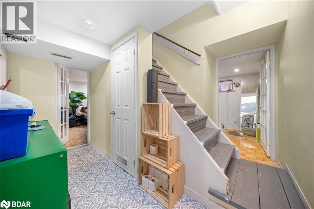 Photo 7 of 65 Barrhead Crescent, Etobicoke ON