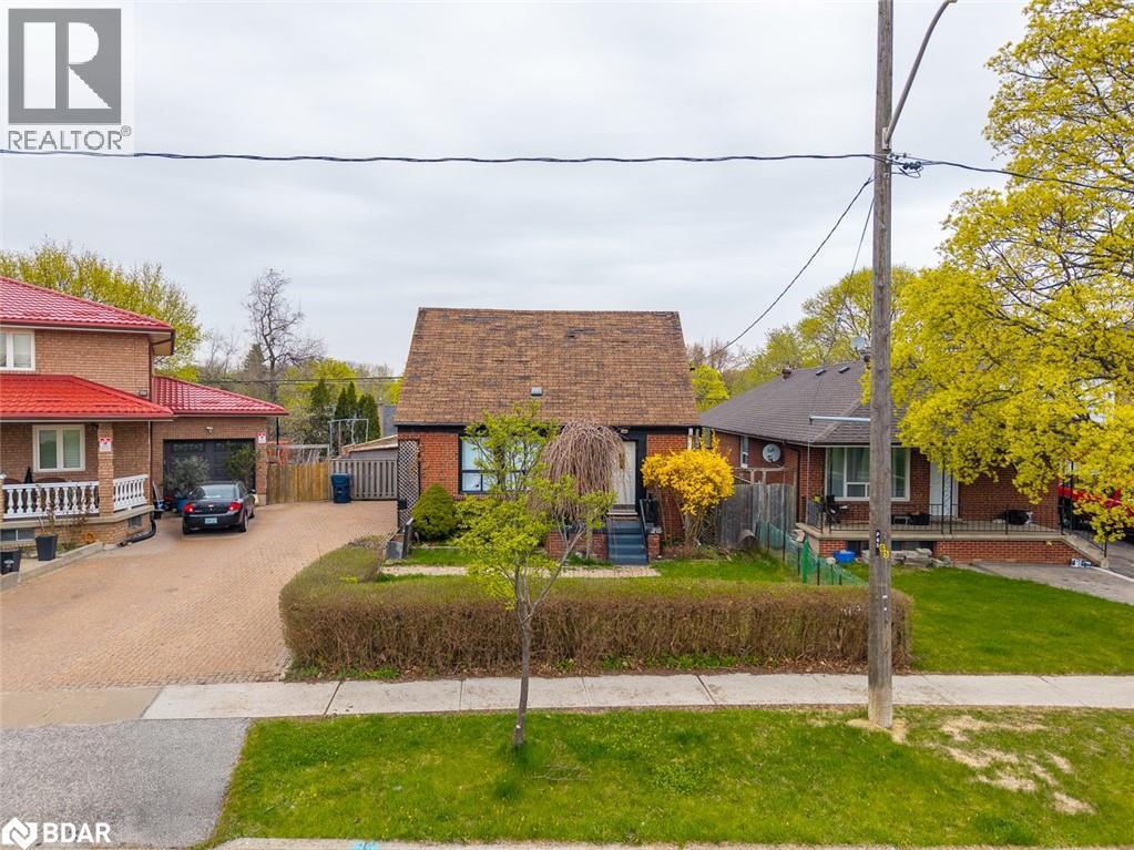 Photo 6 of 65 Barrhead Crescent, Etobicoke ON
