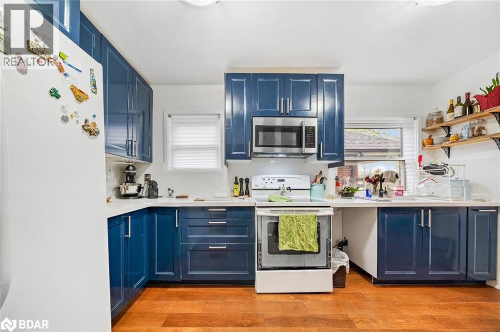 Photo 16 of 65 Barrhead Crescent, Etobicoke ON