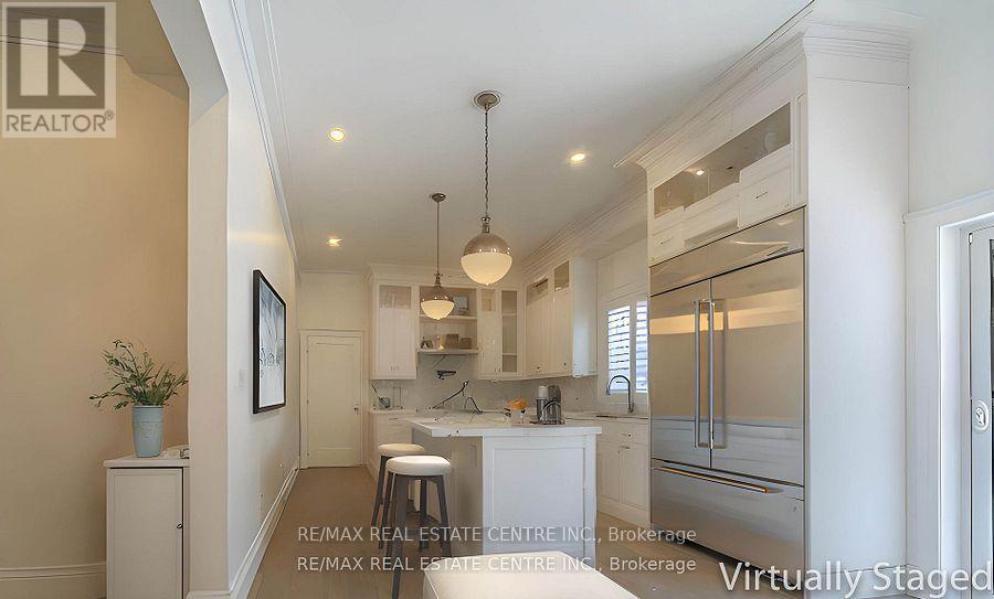 Single Family House for Sale in  HAWTHORN CRESCENT Brampton (Westgate) 