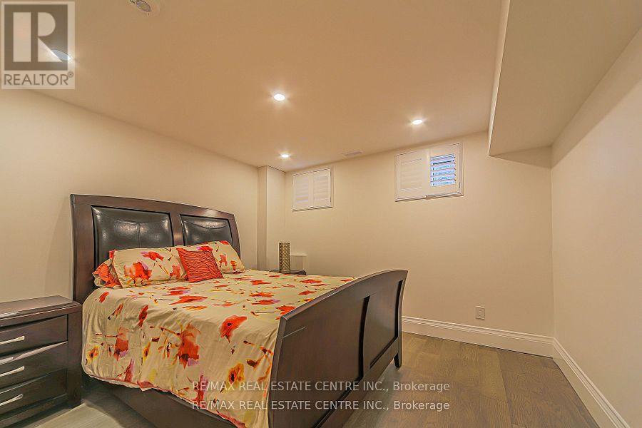 Single Family House for Sale in  HAWTHORN CRESCENT Brampton (Westgate) 