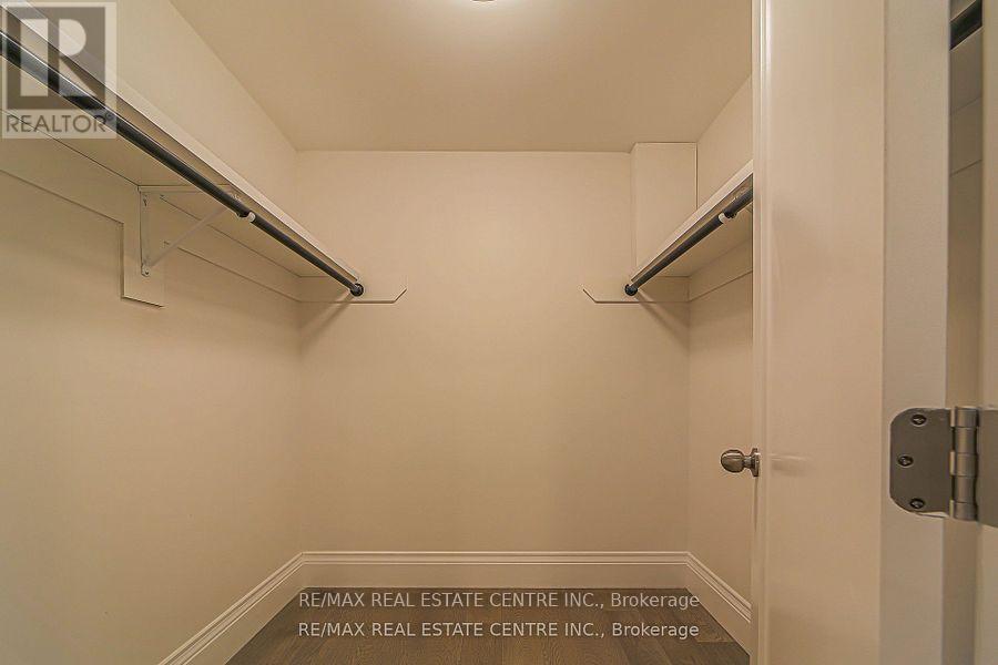 Single Family House for Sale in  HAWTHORN CRESCENT Brampton (Westgate) 
