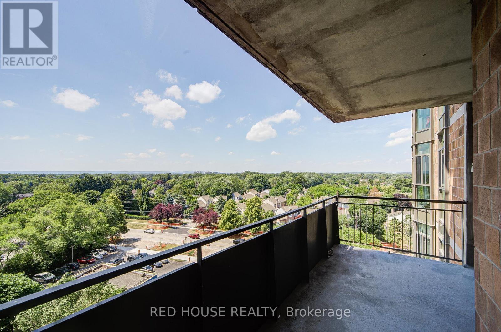 Photo 26 of 809 5250 Lakeshore Road, Burlington ON