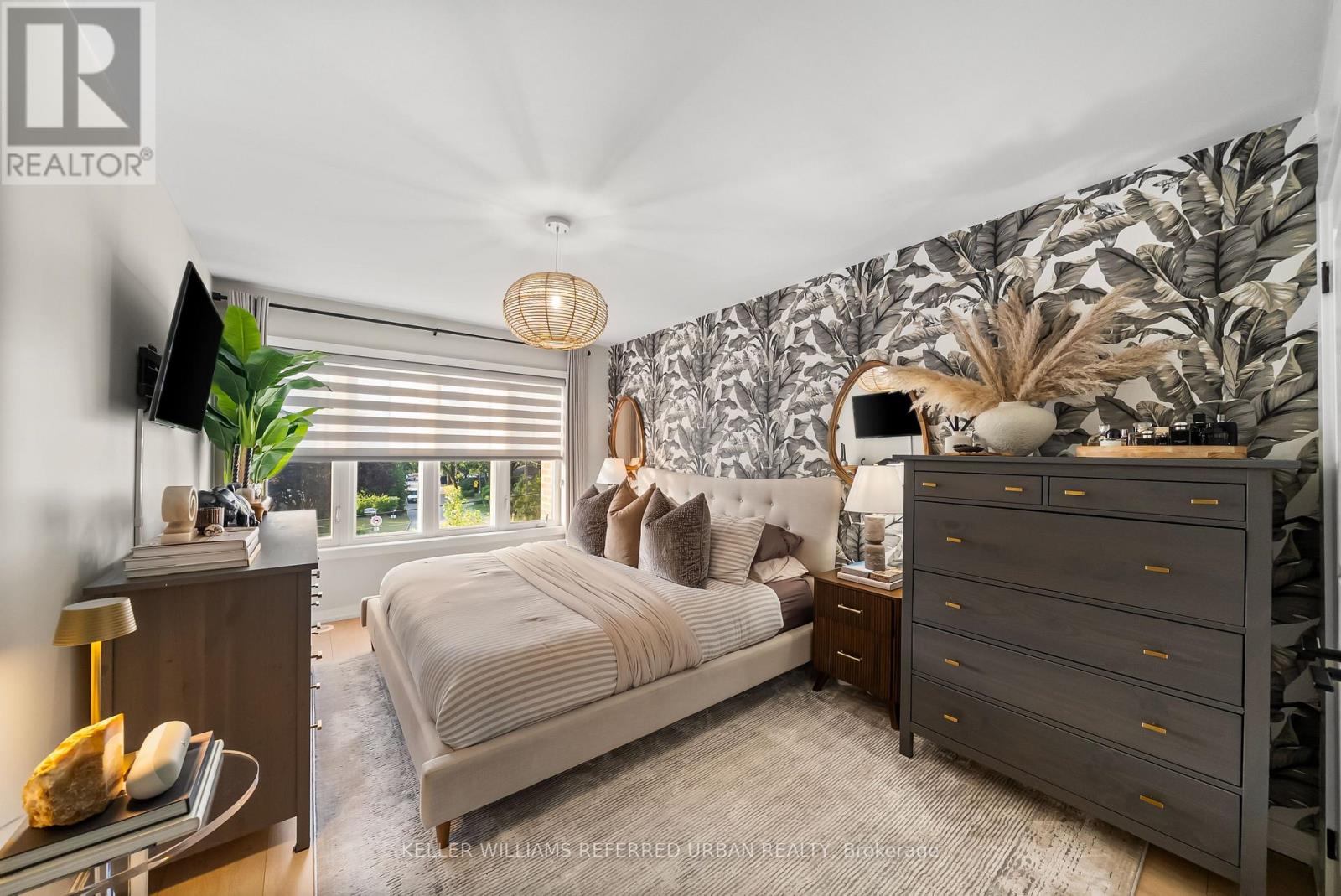 Photo 7 of 14 2335 Sheppard Avenue W, Toronto ON
