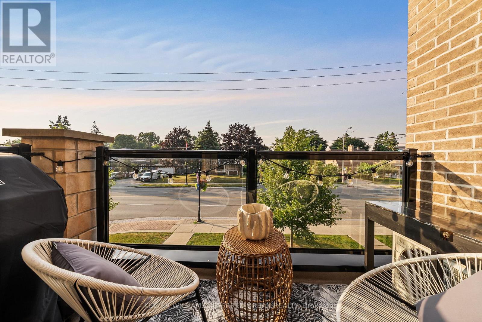 Photo 13 of 14 2335 Sheppard Avenue W, Toronto ON