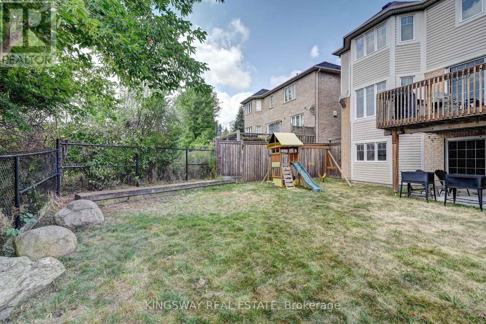 Photo 49 of 31 Chase Crescent, Cambridge ON